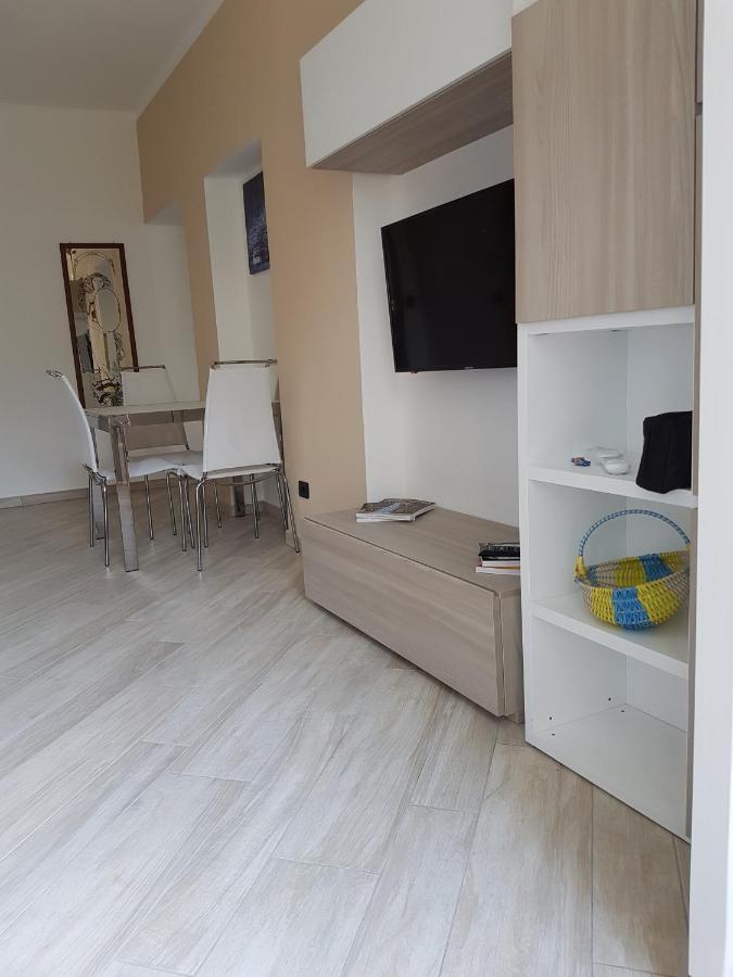 Karina House - โกโม ภายนอก รูปภาพ