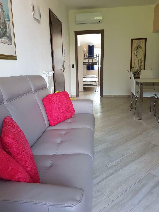 Karina House - โกโม ภายนอก รูปภาพ