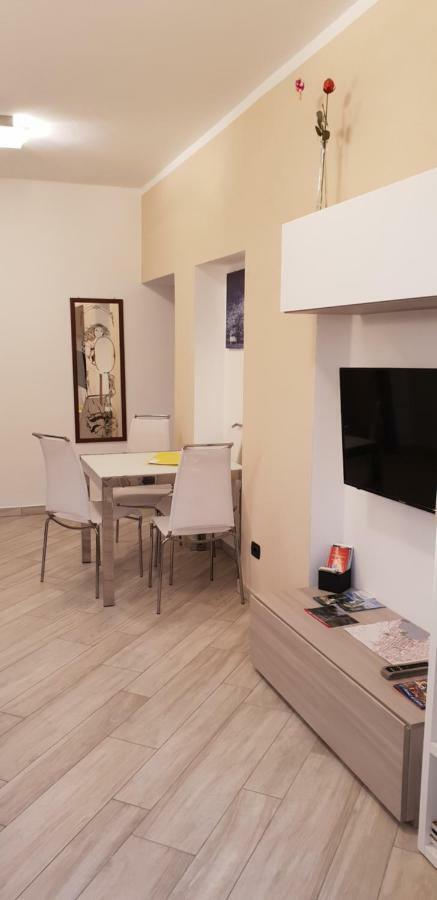 Karina House - โกโม ภายนอก รูปภาพ